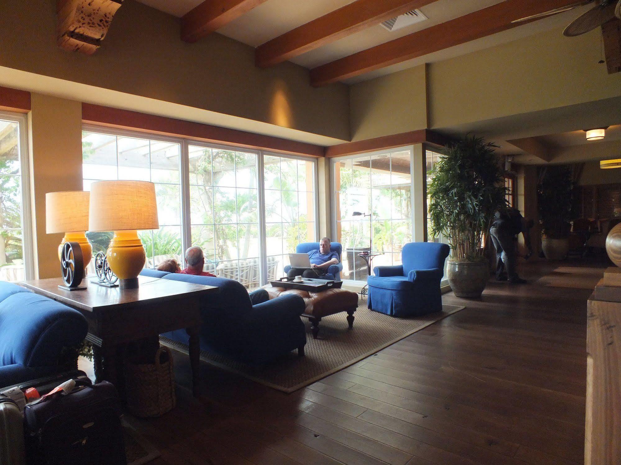 กรอตโต เบย์ บีช รีสอร์ต Hotel Hamilton Parish ภายนอก รูปภาพ